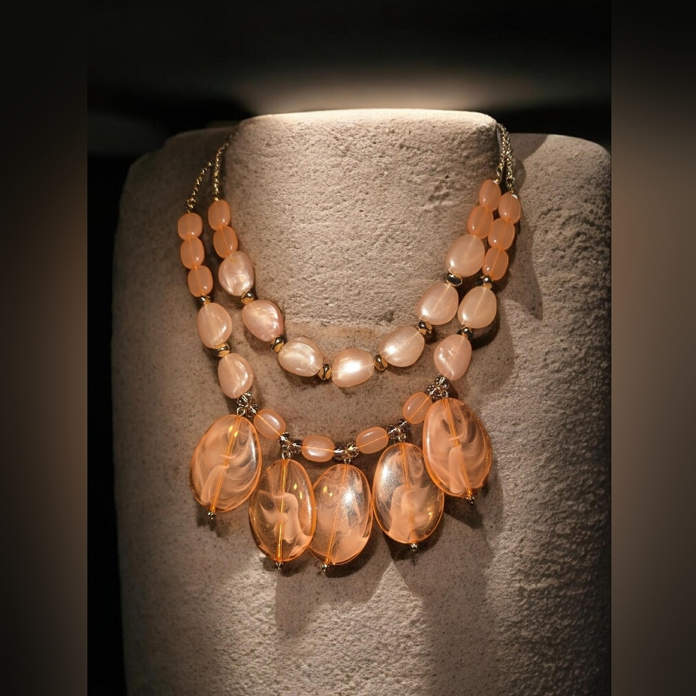 KOHLS  Peach Necklace